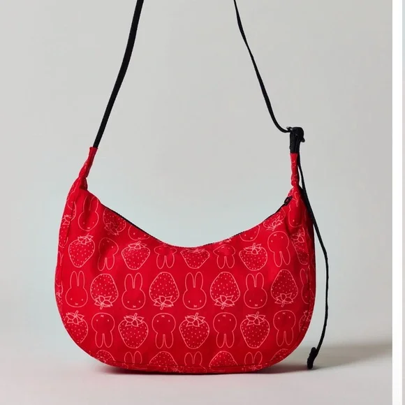 Baggu x Miffy Medium Crescent - Picture 6 of 6